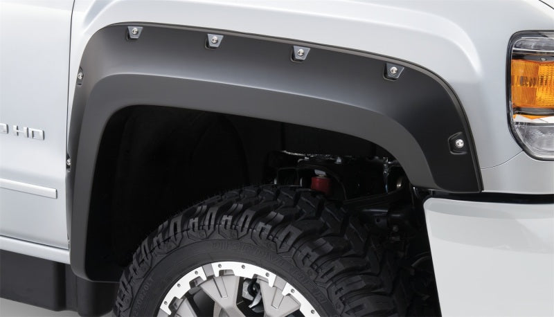 Bushwacker 15-18 GMC Sierra 2500 HD Pocket Style Flares 2pc - Black