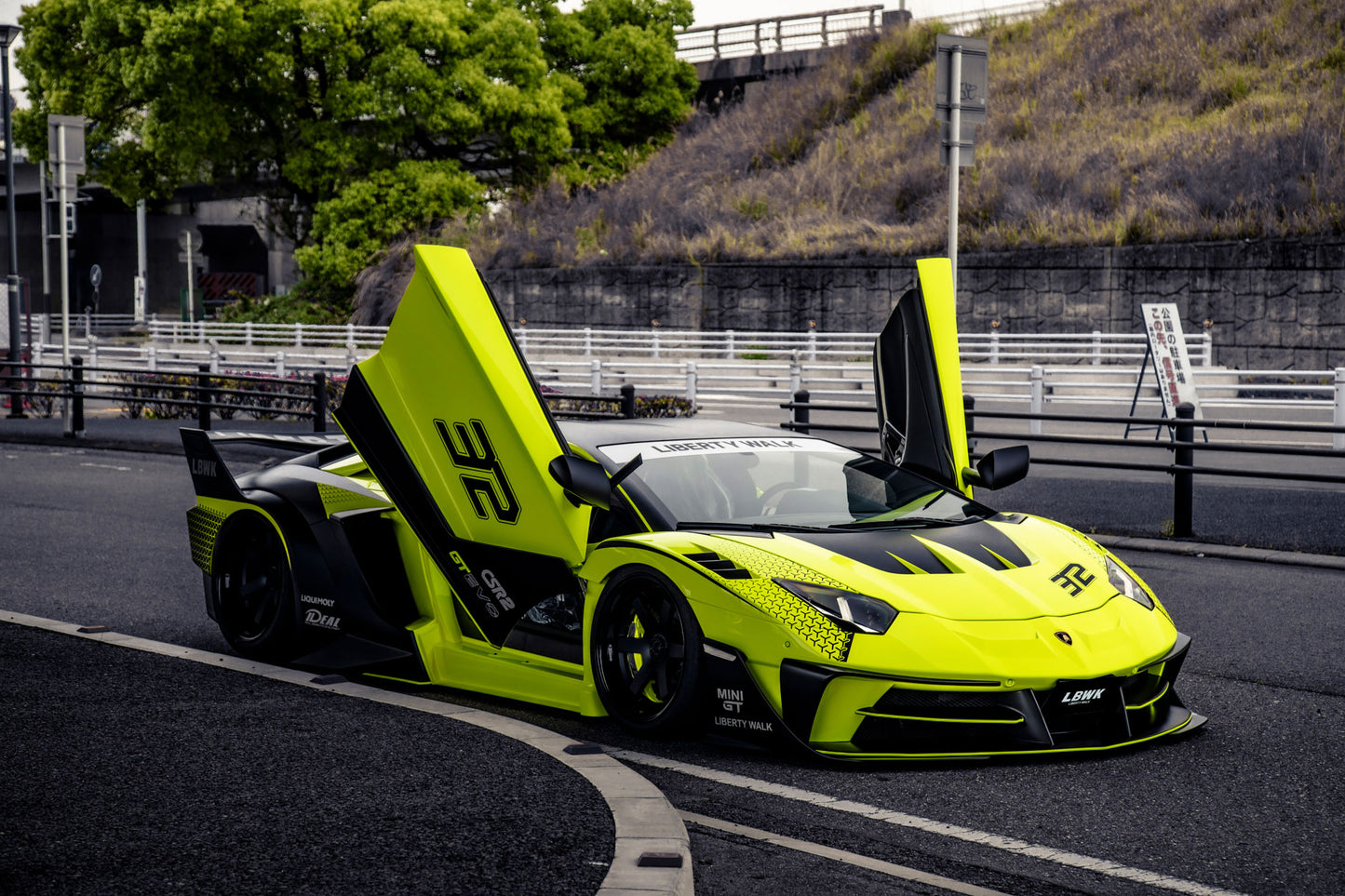 LB★Silhouette WORKS Lamborghini Aventador GT EVO Body Kit