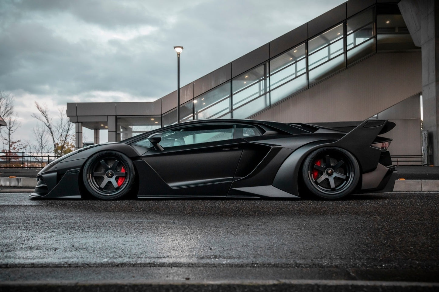 LB★Silhouette WORKS Lamborghini Aventador GT EVO Body Kit