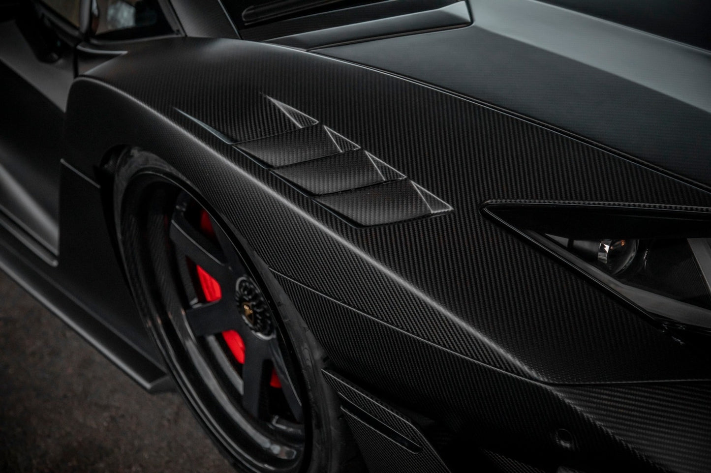 LB★Silhouette WORKS Lamborghini Aventador GT EVO Body Kit