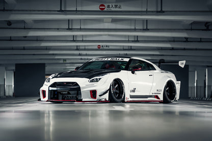 LB★Silhouette WORKS GT 35GT-RR Body Kit