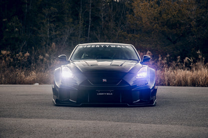 LB★Silhouette WORKS GT 35GT-RR Body Kit