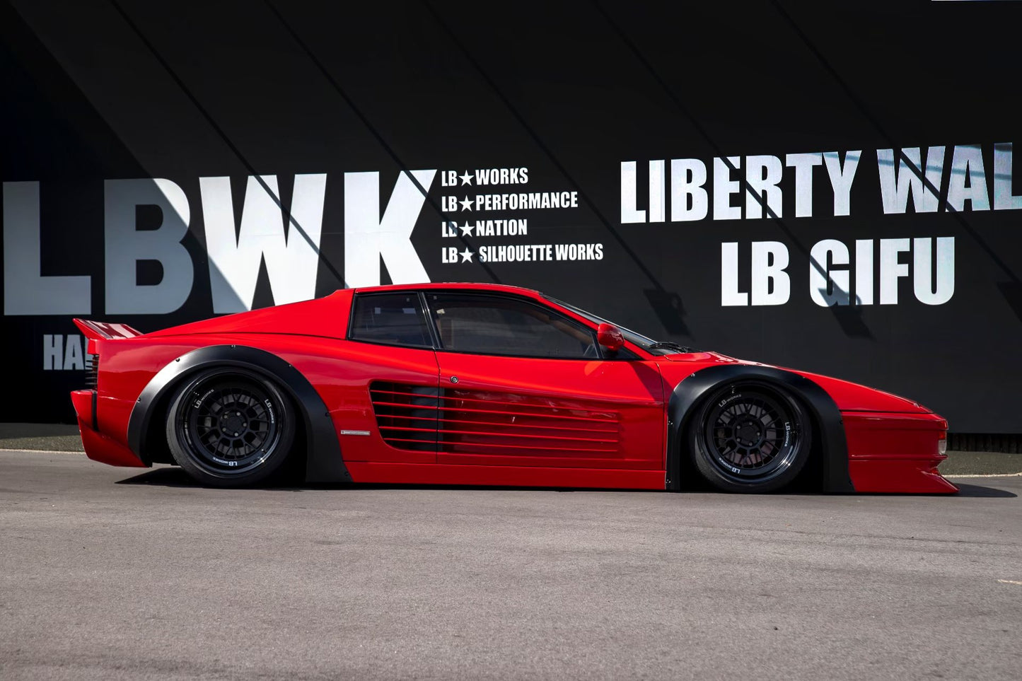 LB★WORKS Ferrari 512 TR/Testarossa Body Kits