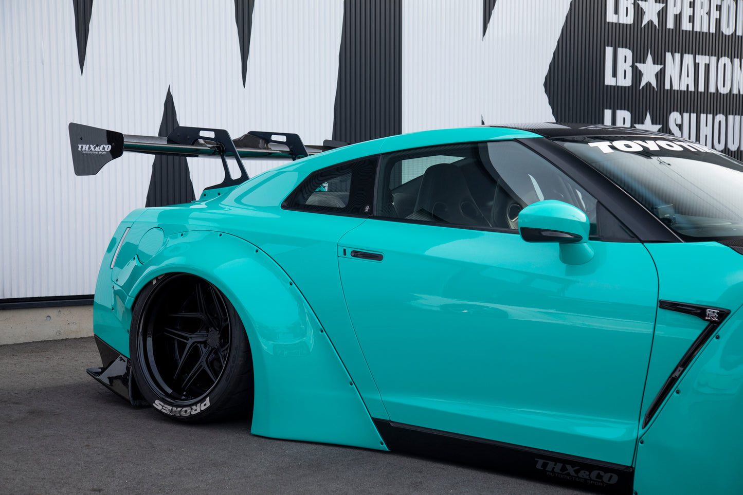 LB★WORKS Nissan GT-R R35 Type 1.5 Body Kit