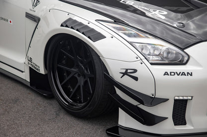 LB★WORKS Nissan GT-R R35 Type 2 Body Kit