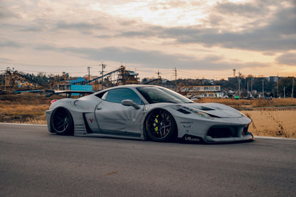 LB★Silhouette WORKS Ferrari 458 GT Full Body Kit