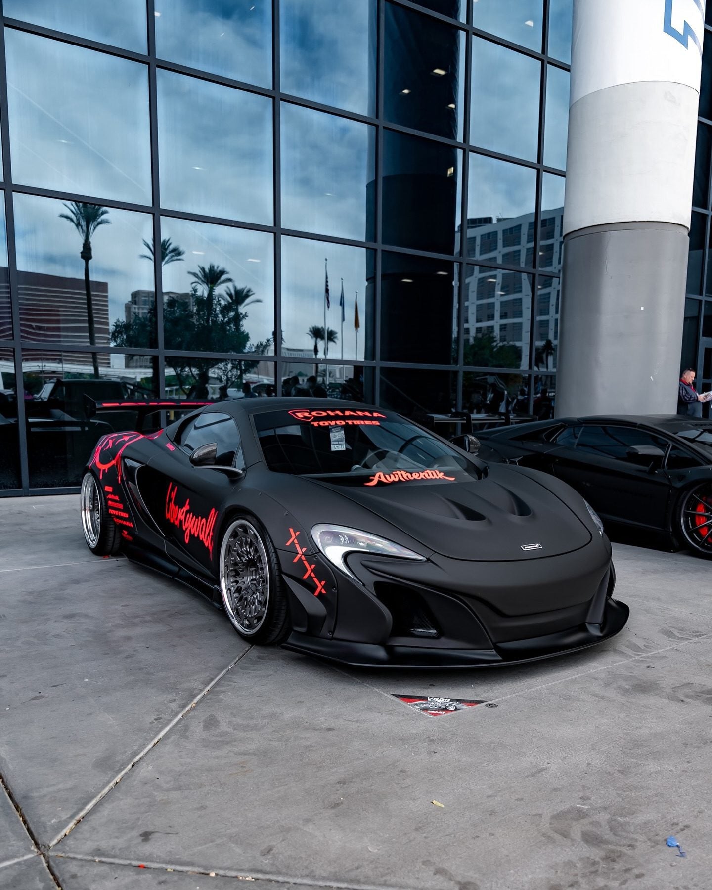 LB★WORKS McLaren 650S/MP4-12c Complete Body Kit