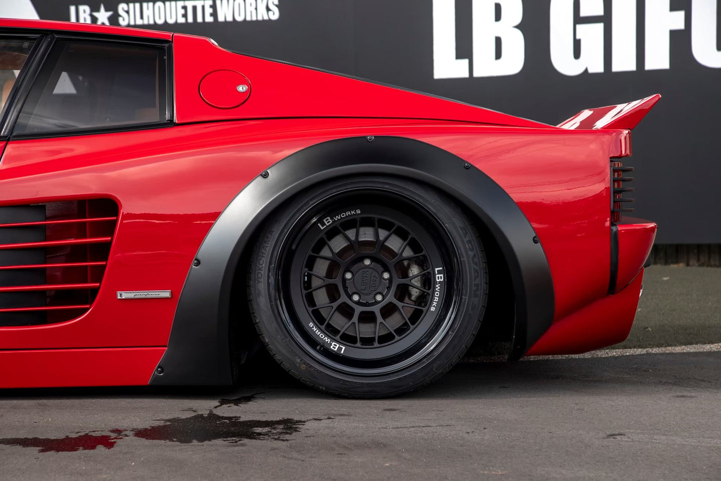 LB★WORKS Ferrari 512 TR/Testarossa Body Kits