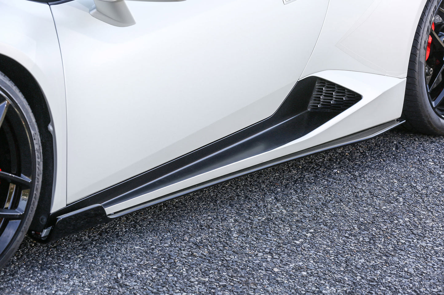 LB★performance Lamborghini Huracán Body Kit