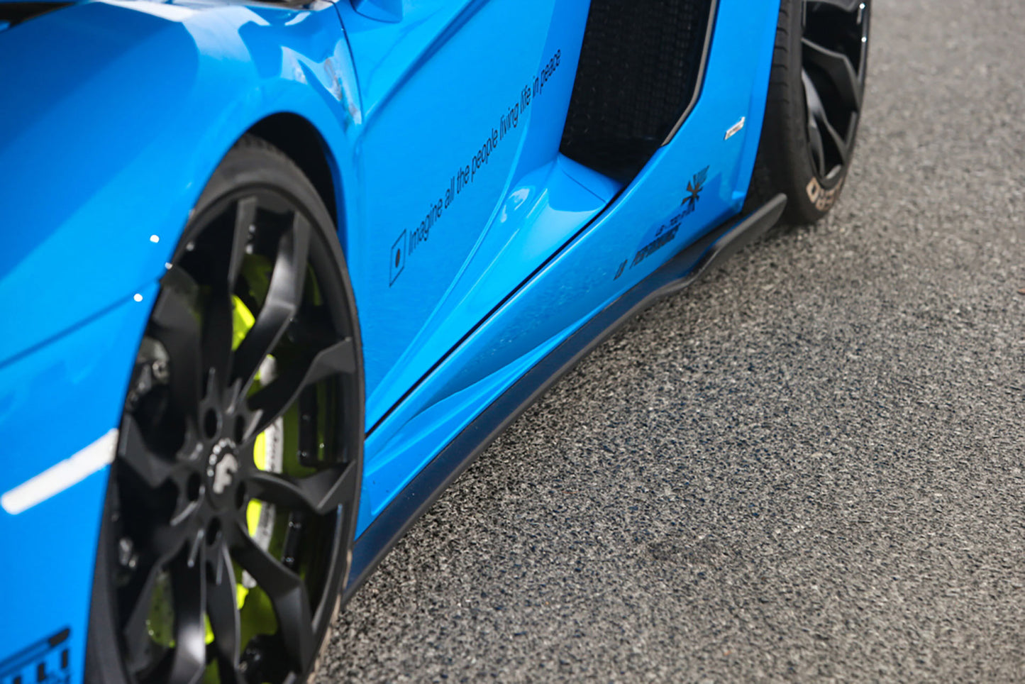 LB★performance Lamborghini Aventador Body Kit (LP 700-4)