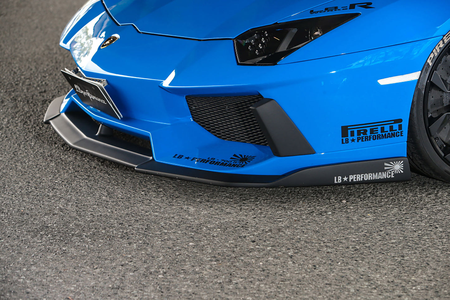 LB★performance Lamborghini Aventador Body Kit (LP 700-4)