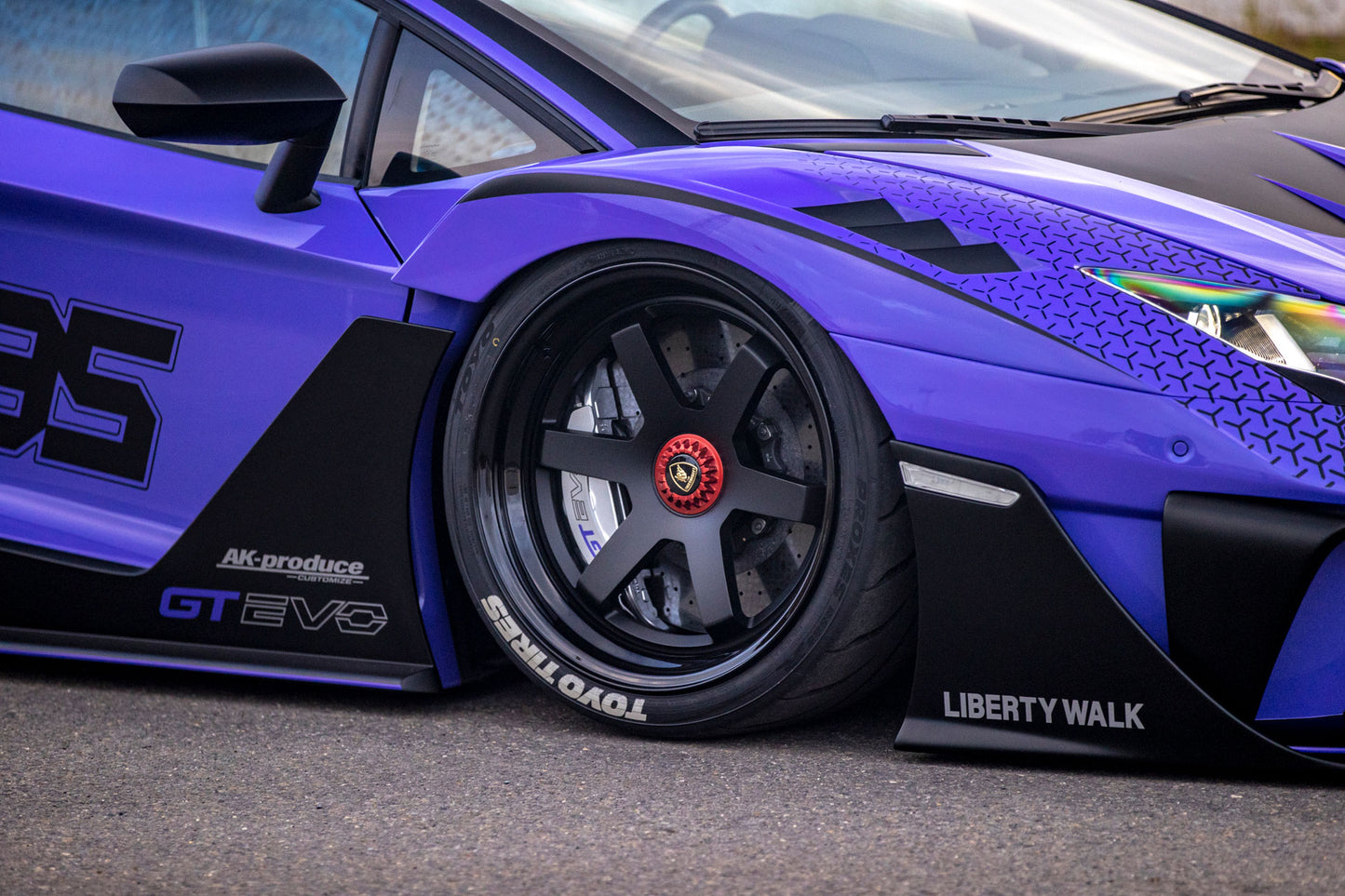LB★Silhouette WORKS Lamborghini Aventador GT EVO Body Kit