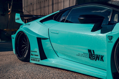 LB★Silhouette WORKS Lamborghini Huracán GT Body Kit (Coupe)